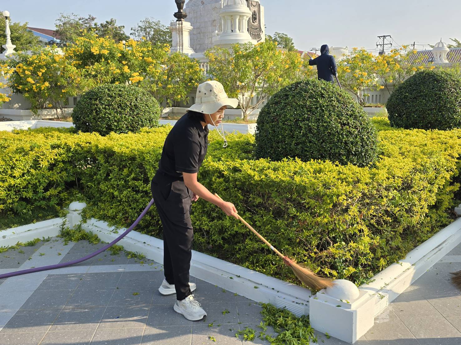 title - ส.ป.ก.เพชรบุรี ร่วมกิจกรรมดูแลรักษาพื้นที่อุทยานเฉลิมพระเกียรติพระบาทสมเด็จพระจอมเกล้าเจ้าอยู่หัว พระนครคีรี ประจำปี พ.ศ. 2569